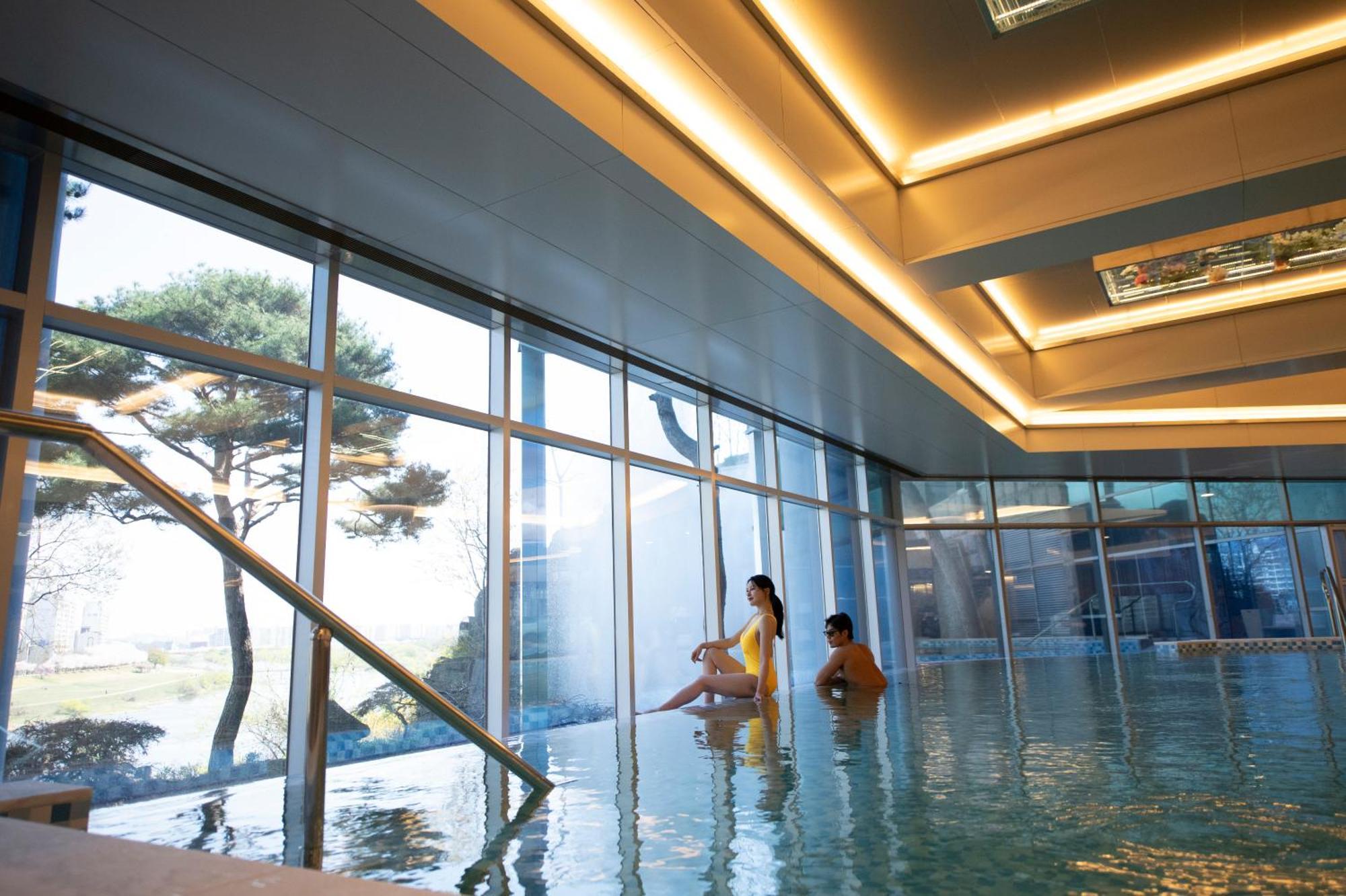 Hotel Interburgo Daegu Bagian luar foto