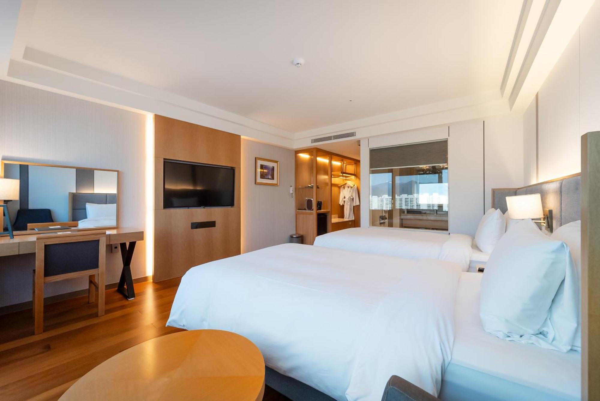 Hotel Interburgo Daegu Bagian luar foto