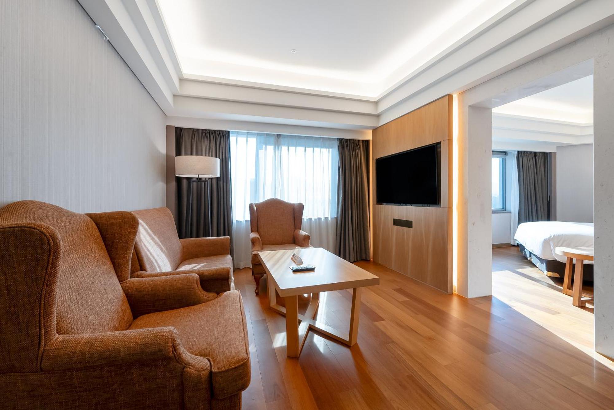 Hotel Interburgo Daegu Bagian luar foto